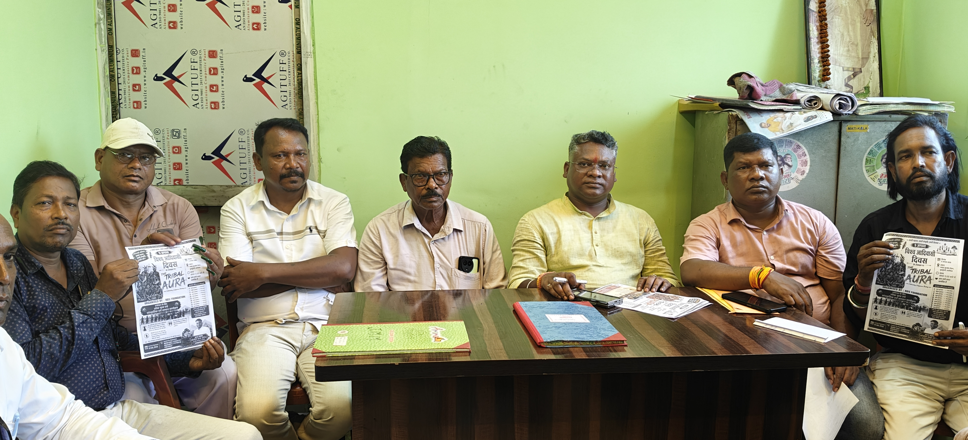 घाटशिला में विश्व आदिवासी दिवस पर होगा भव्य सांस्कृतिक कार्यक्रम, पारंपरिक परिधान प्रतियोगिता का भी आयोजन